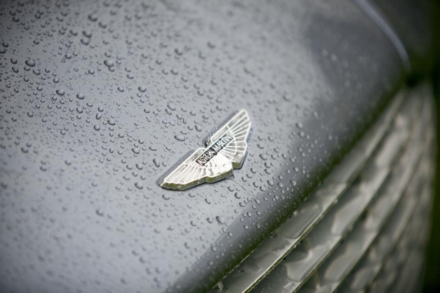 Логотип Aston Martin One-77 2010 года  (фото 21 из 89)